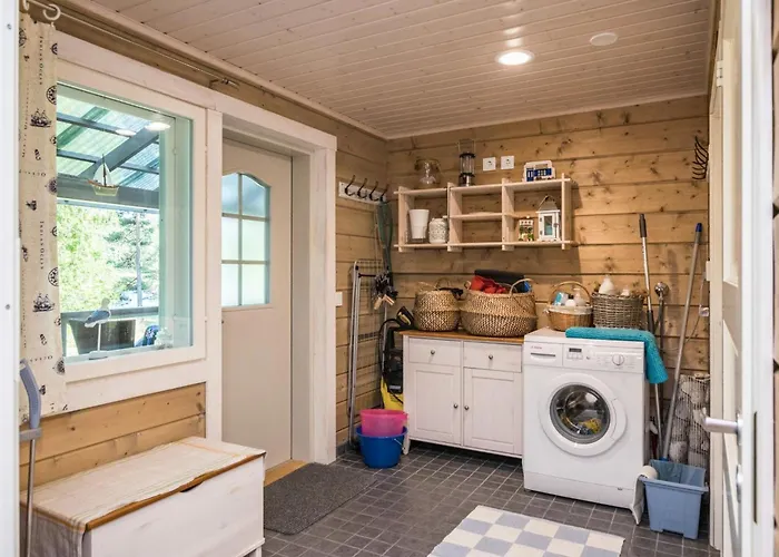 Blombacka By Interhome בית נופש Isnäs