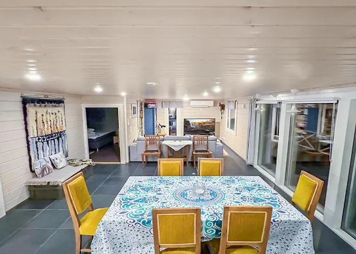 בית נופש Blombacka By Interhome Isnäs